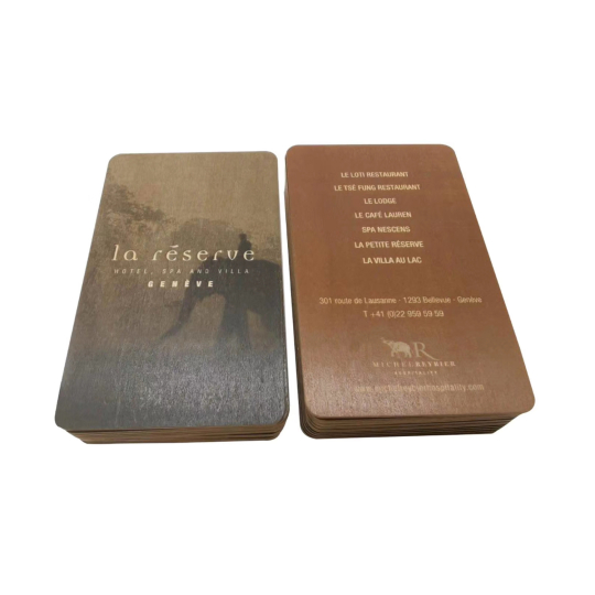 Cartes en Bambou RFID Personnalisables - Écologiques et Innovantes